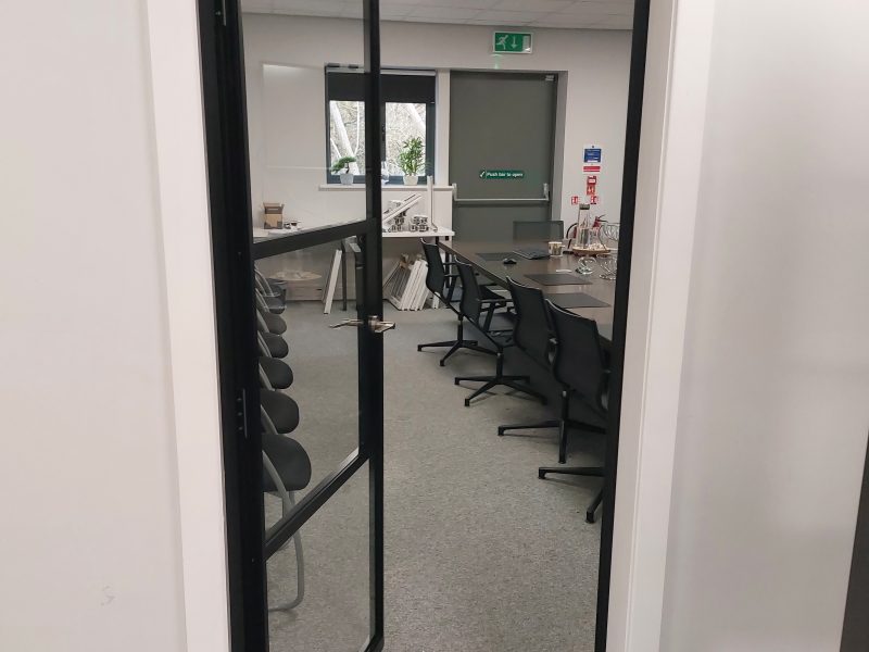 aluspace-doors